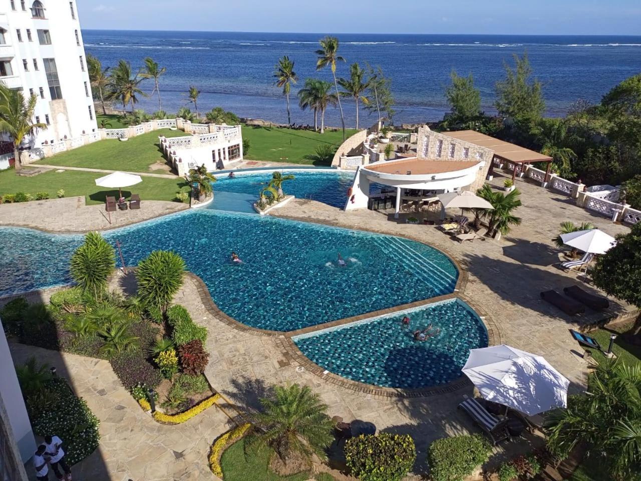 Luxury Oceanline Apartments Mombasa Exterior photo